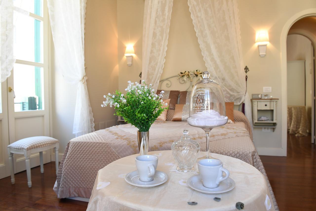 Casa Suarè Bed & Breakfast Salerno Bagian luar foto